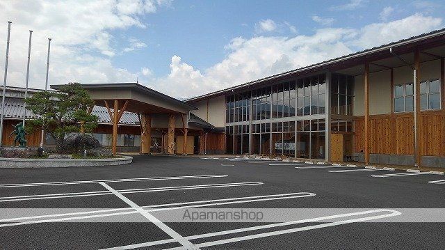 役所　朝日村役場（役所）まで1100m