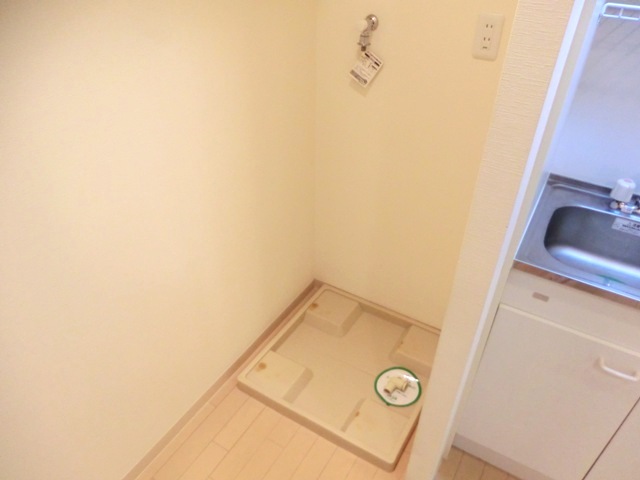 その他設備　☆室内洗濯機置場あり☆※別号室の参考写真です。