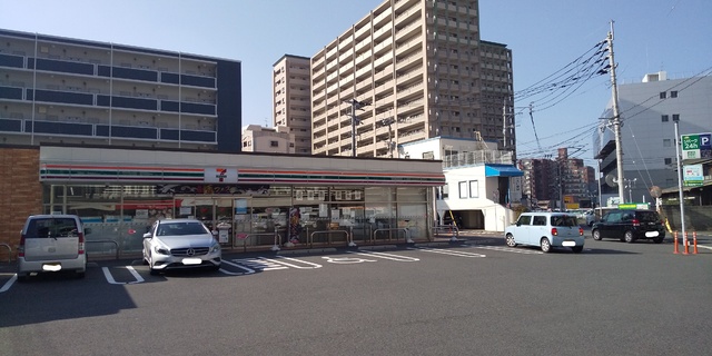 コンビニ　セブンイレブン小倉昭和町店（コンビニ）まで60m