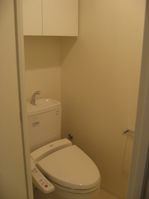トイレ　※別部屋参考写真
