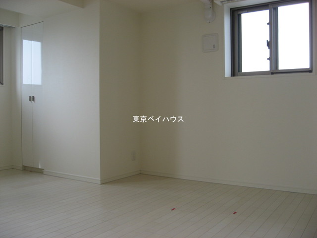 居室・リビング　※別部屋参考写真