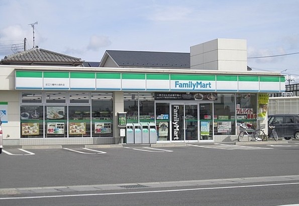 コンビニ　ファミリーマート近江八幡中小森町店（コンビニ）まで1089m