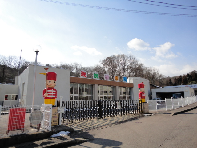 幼稚園・保育園　坂祝町立坂祝幼稚園（幼稚園・保育園）まで2427m