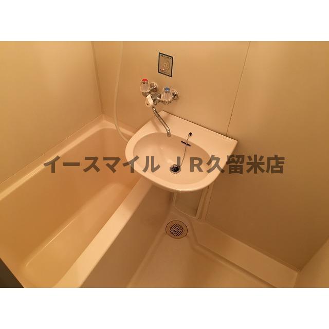 バス・シャワールーム　日々の疲れを癒すお風呂付です