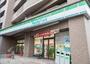 コンビニ　ファミリーマート小浦西五反田四丁目店（コンビニ）まで257m