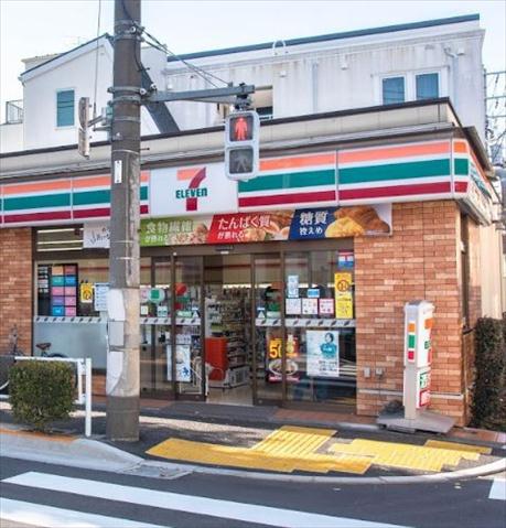 コンビニ　セブン-イレブン 上目黒５丁目店（コンビニ）まで352m