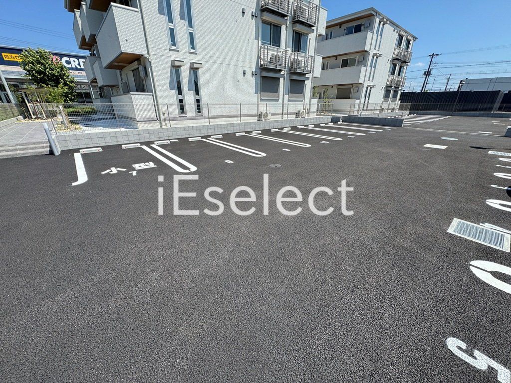 駐車場　敷地内駐車場です