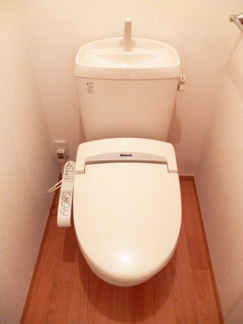 トイレ　別部屋参考写真