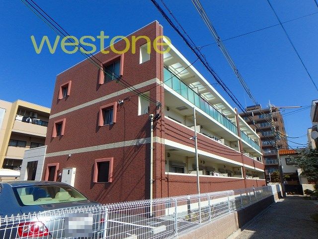 建物外観　鉄筋コンクリート造