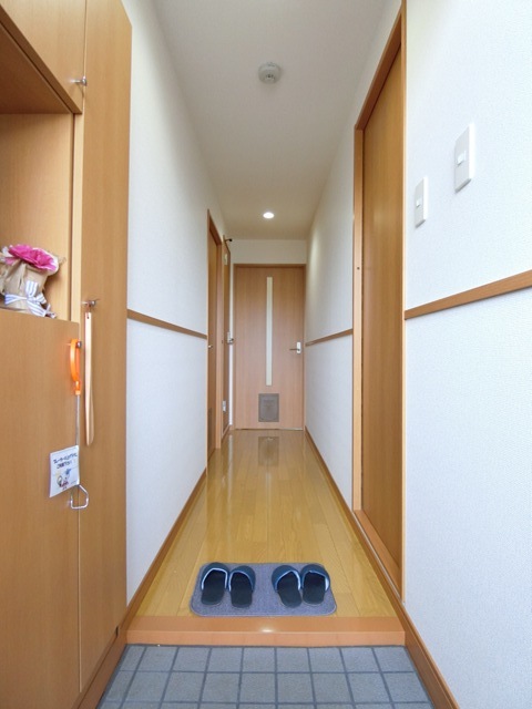 玄関　図面と現状に相違がある場合には現状を優先