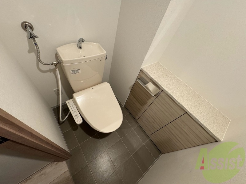 トイレ　こちらはトイレです。清潔感があり、安心して使用できます。