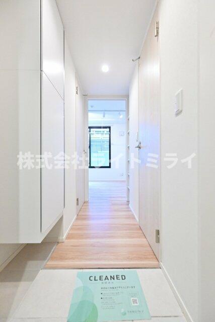 玄関　?