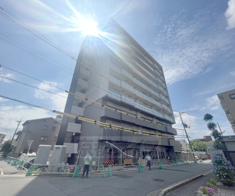 建物外観　・建設中
