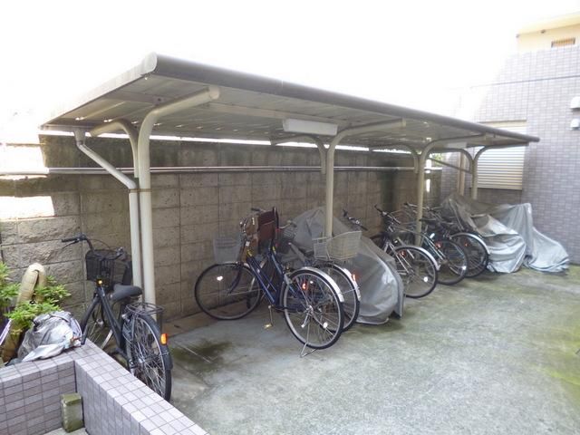 その他共有部分　★屋根付き駐輪場★