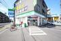 コンビニ　ファミリーマート　西旭町店（コンビニ）まで200m