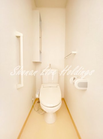 トイレ　バス・トイレ別♪温水洗浄便座付き