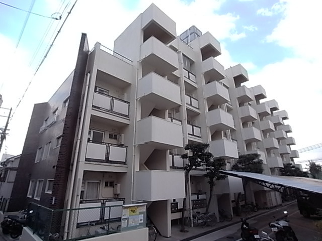 建物外観　綺麗に管理されているＲＣ造マンション