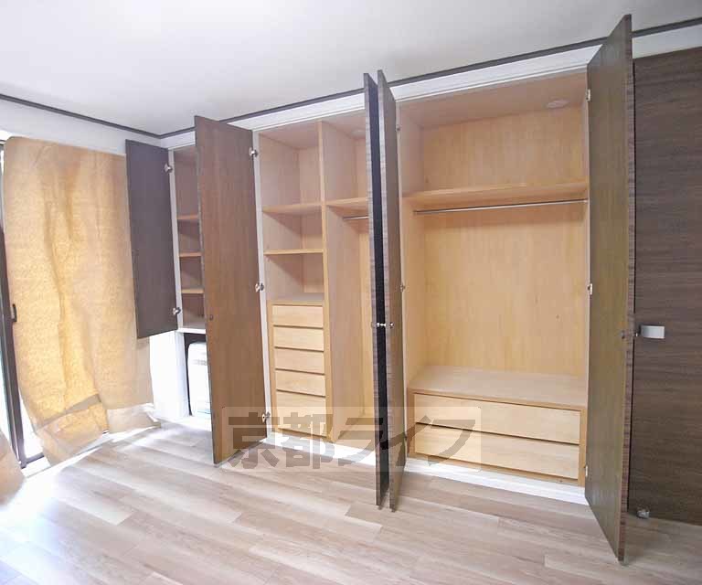 収納　収納も沢山有ります。