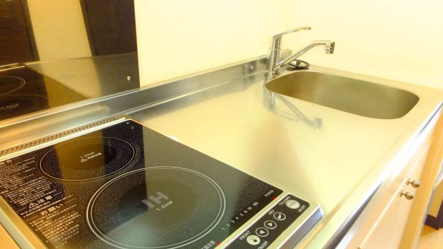 キッチン　同シリーズの類似となります。現況を優先致します。