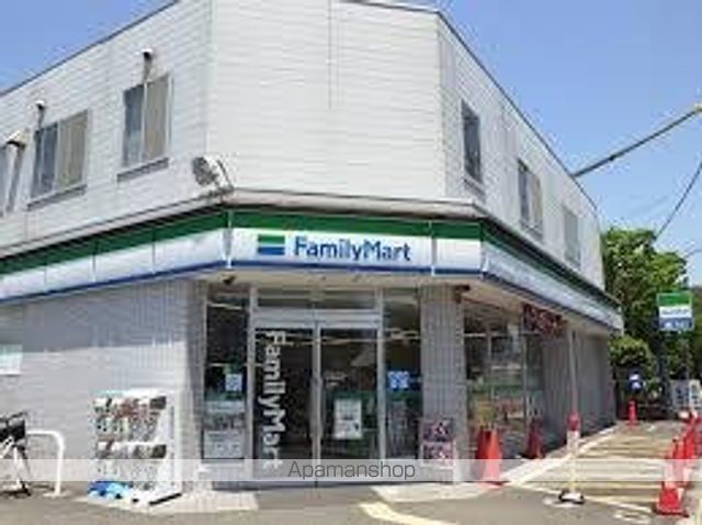 コンビニ　ファミリーマート茨木畑田町店（コンビニ）まで265m
