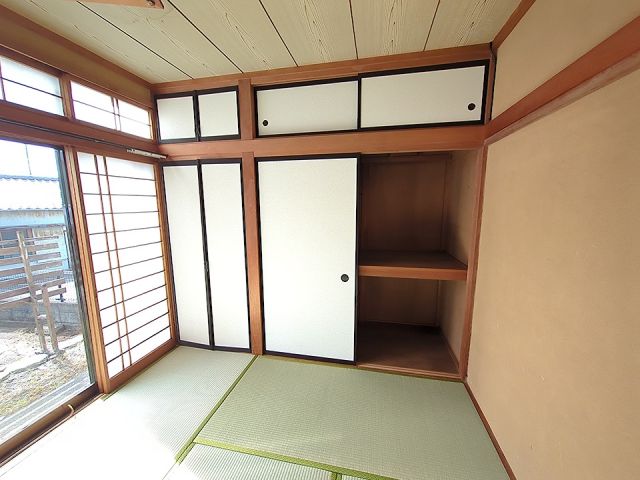 鳥谷戸建ての内装写真