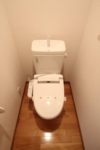 トイレ　他の部屋のお写真です。