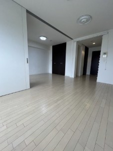 居室・リビング　※別号室のお写真です