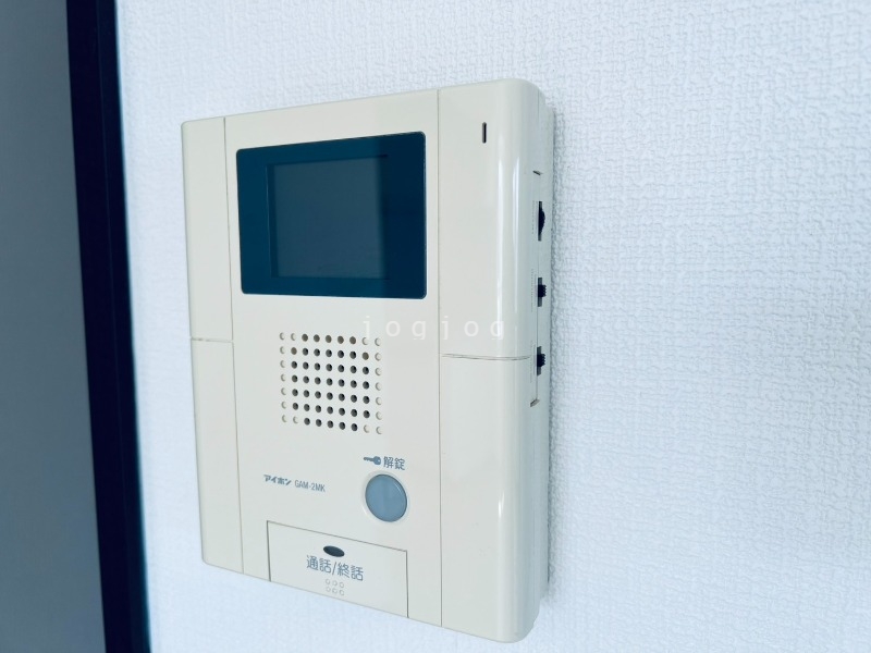 セキュリティ　モニター付きインターホンで来客確認も安心です！