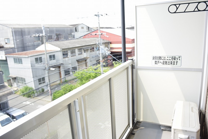 その他　広々バルコニーです♪