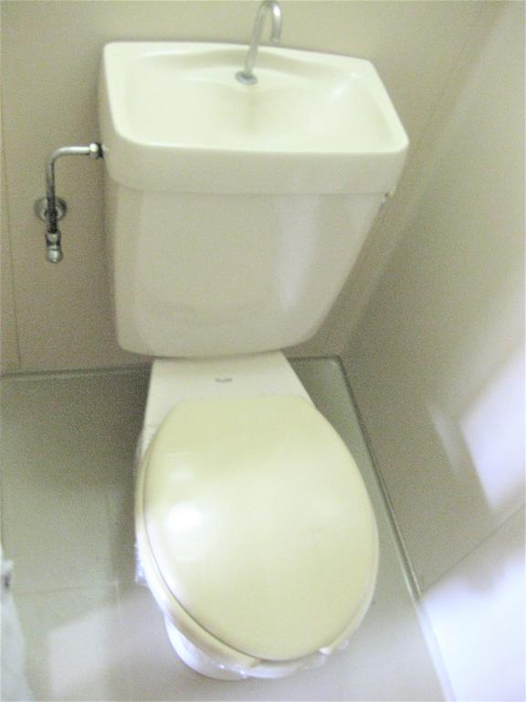 ビューハイツ講堂(中のトイレ写真