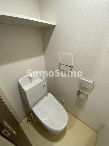 トイレ　清潔感のあるトイレです