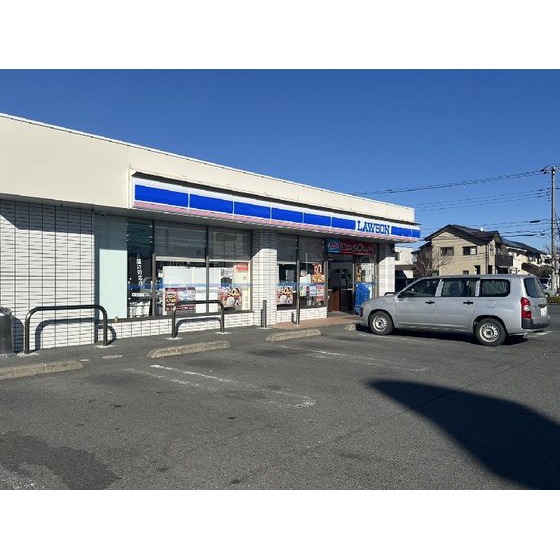 コンビニ　ローソン前橋六供町店（コンビニ）まで617m