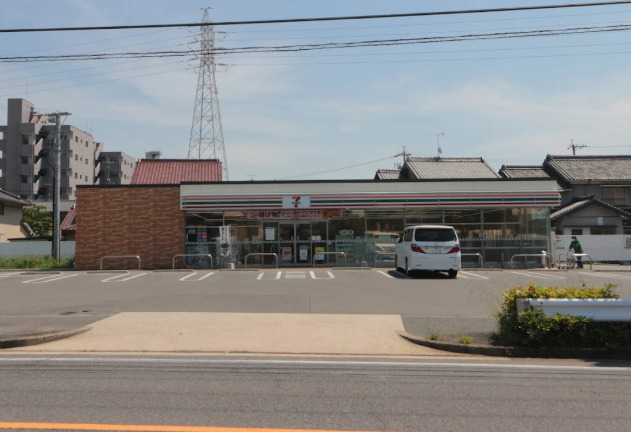 コンビニ　セブンイレブン 名古屋善進本町店（コンビニ）まで449m