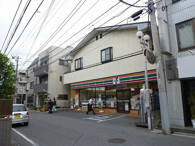 コンビニ　セブンイレブン（コンビニ）まで25m