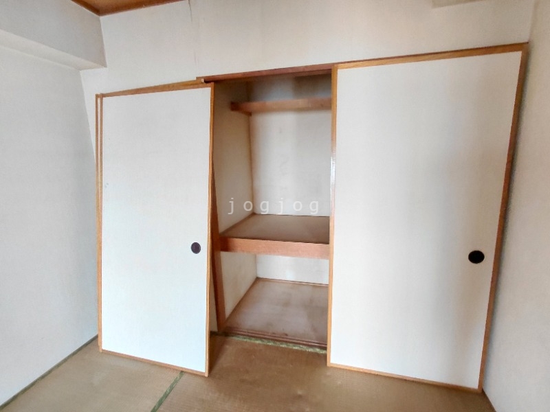 収納　収納が大きく、たくさんものが入ります。