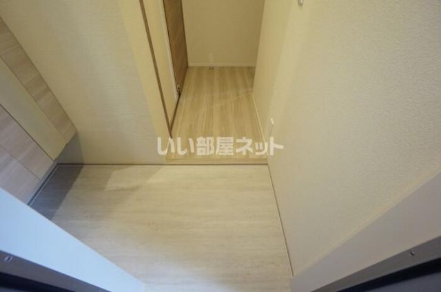 Affinerの玄関写真