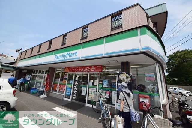 コンビニ　ファミリーマートサンズ二ツ橋店（コンビニ）まで230m