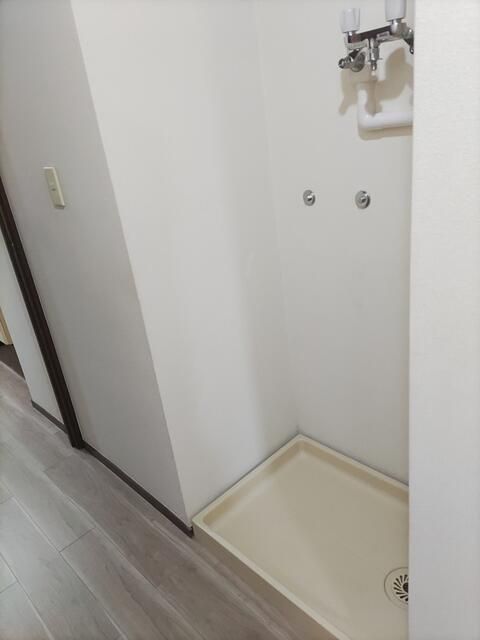 その他部屋・スペース　洗濯機置き場