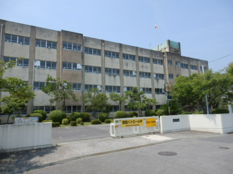 小学校　大津市立唐崎小学校（小学校）まで600m