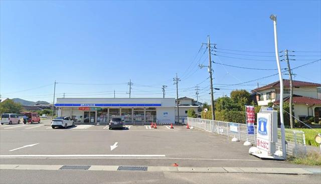 コンビニ　ローソン瀬戸町店（コンビニ）まで566m