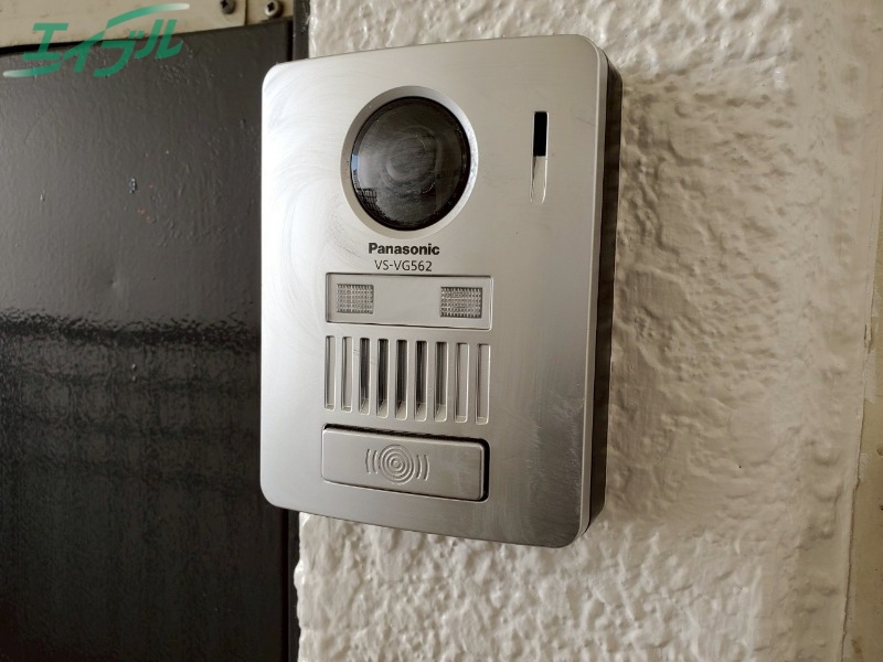 セキュリティ　別部屋同型参考写真