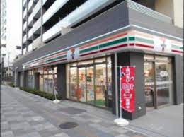 コンビニ　セブンイレブン 扇大橋駅前店（コンビニ）まで572m