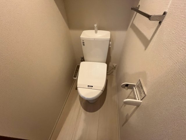 シュロス鳴尾のトイレ写真