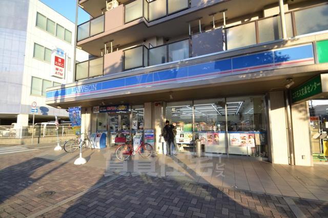 コンビニ　ローソン　JR尼崎駅前店（コンビニ）まで216m