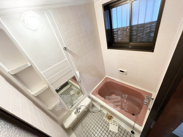 中曽司町戸建の風呂写真