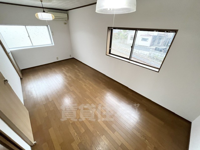 中曽司町戸建の内装写真