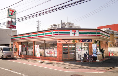 コンビニ　セブンイレブン 綾瀬店（コンビニ）まで503m