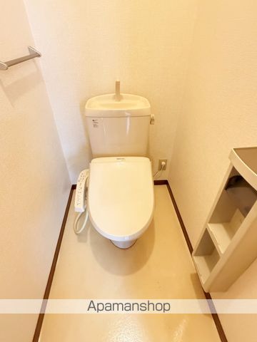ＪＲ東海道本線 磐田駅 バス乗車時間：3分 最寄りバス停で下車 徒歩3分 2階建 築23年のトイレ写真