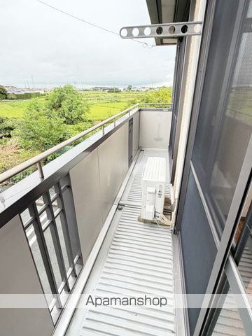 ＪＲ東海道本線 磐田駅 バス乗車時間：3分 最寄りバス停で下車 徒歩3分 2階建 築23年の内装写真
