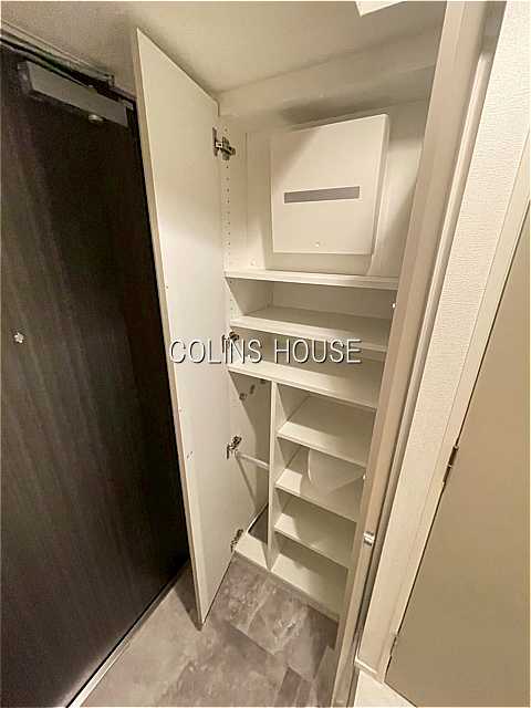 玄関　同タイプ別部屋画像